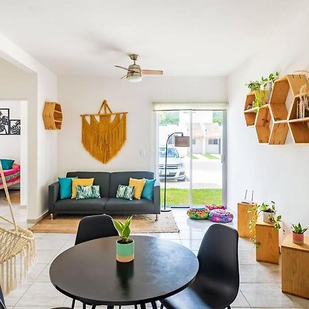Lovely Cozy Apt W/Pool 2 Bedrooms. Great Location! Puerto Morelos Dış mekan fotoğraf