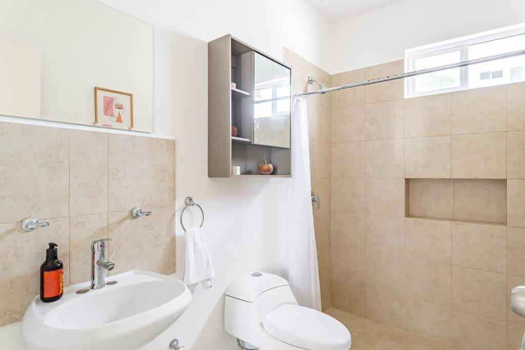 Lovely Cozy Apt W/Pool 2 Bedrooms. Great Location! Puerto Morelos Dış mekan fotoğraf