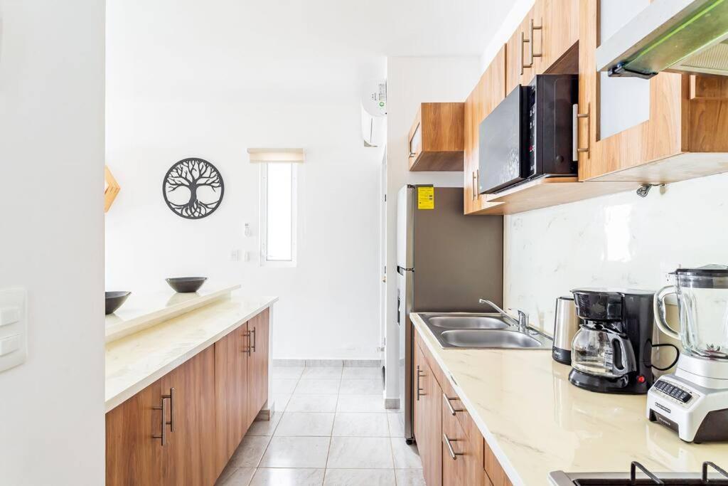 Lovely Cozy Apt W/Pool 2 Bedrooms. Great Location! Puerto Morelos Dış mekan fotoğraf